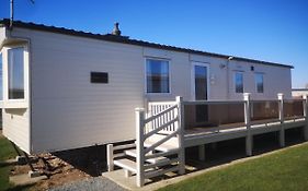 Caravan L25